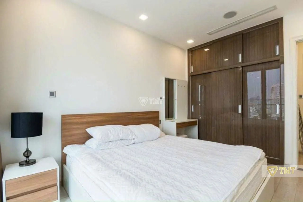 Cho thuê căn hộ 1 phòng ngủ Aqua 1 full nội thất, view sông (2)