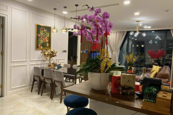 Bán 3 phòng ngủ diện tích 118.5m2 tòa Aqua 2 view pháo hoa