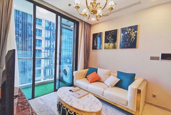 Cho thuê căn hộ 1 phòng ngủ Aqua 2 full nội thất, view thành phố