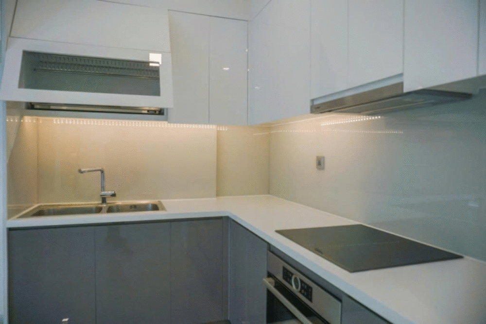 Bán căn hộ 3 phòng ngủ nội thất cơ bản toà Aqua 4