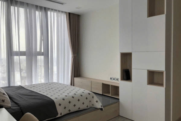 Cho thuê căn hộ 3 phòng ngủ view sông 110,6m2 toà Lux 6
