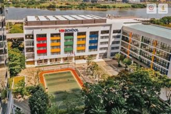 Cho thuê căn hộ 4 phòng ngủ Ba Son full nội thất diện tích 157,4m2
